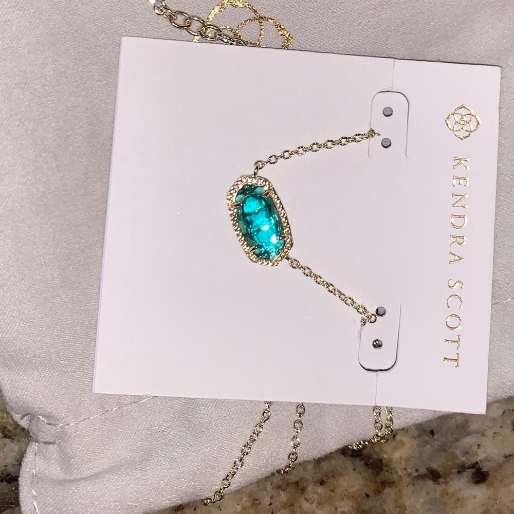 Kendra Scott gold necklace